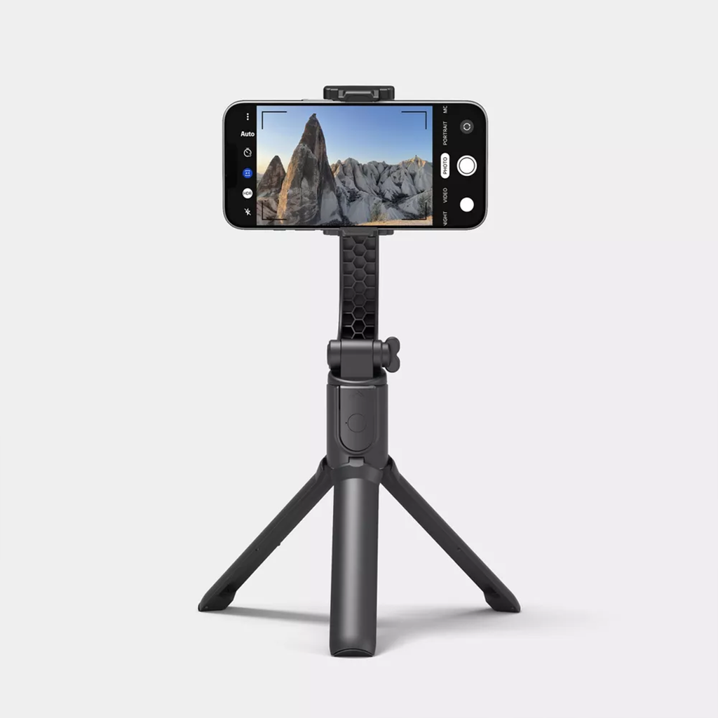 Portable Selfie Stick Built‑In Stabilizer For Mobile Phone Shooting